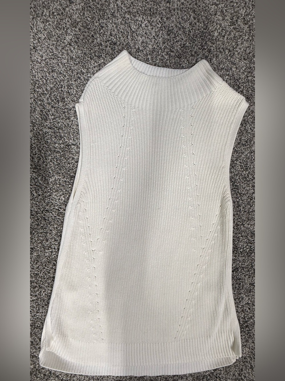 White Sleeveless Knit Sweater Tunic - Picture 5 of 8
